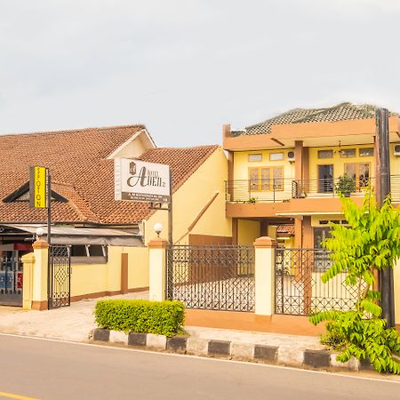 Spot On 2395 Hotel Aden 2 Syariah Tasikmalaya Eksteriør billede