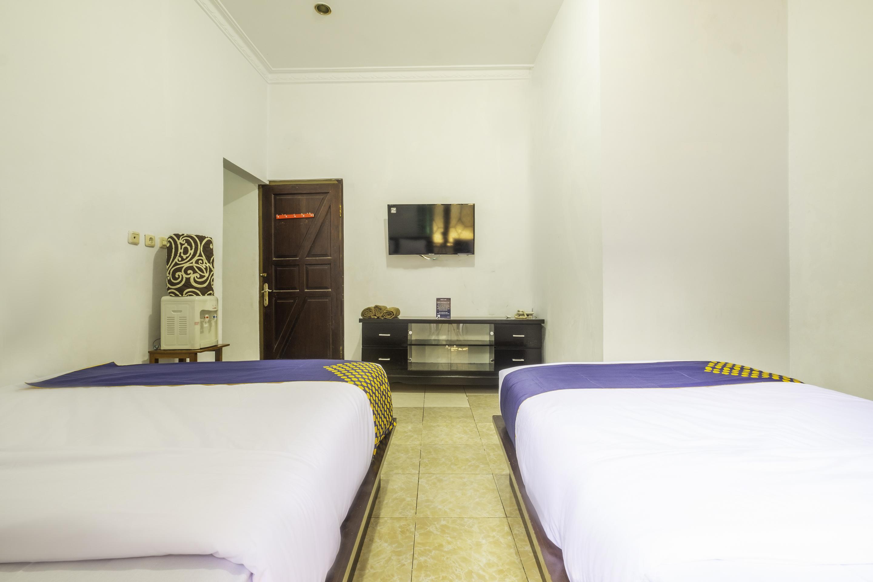 Spot On 2395 Hotel Aden 2 Syariah Tasikmalaya Eksteriør billede