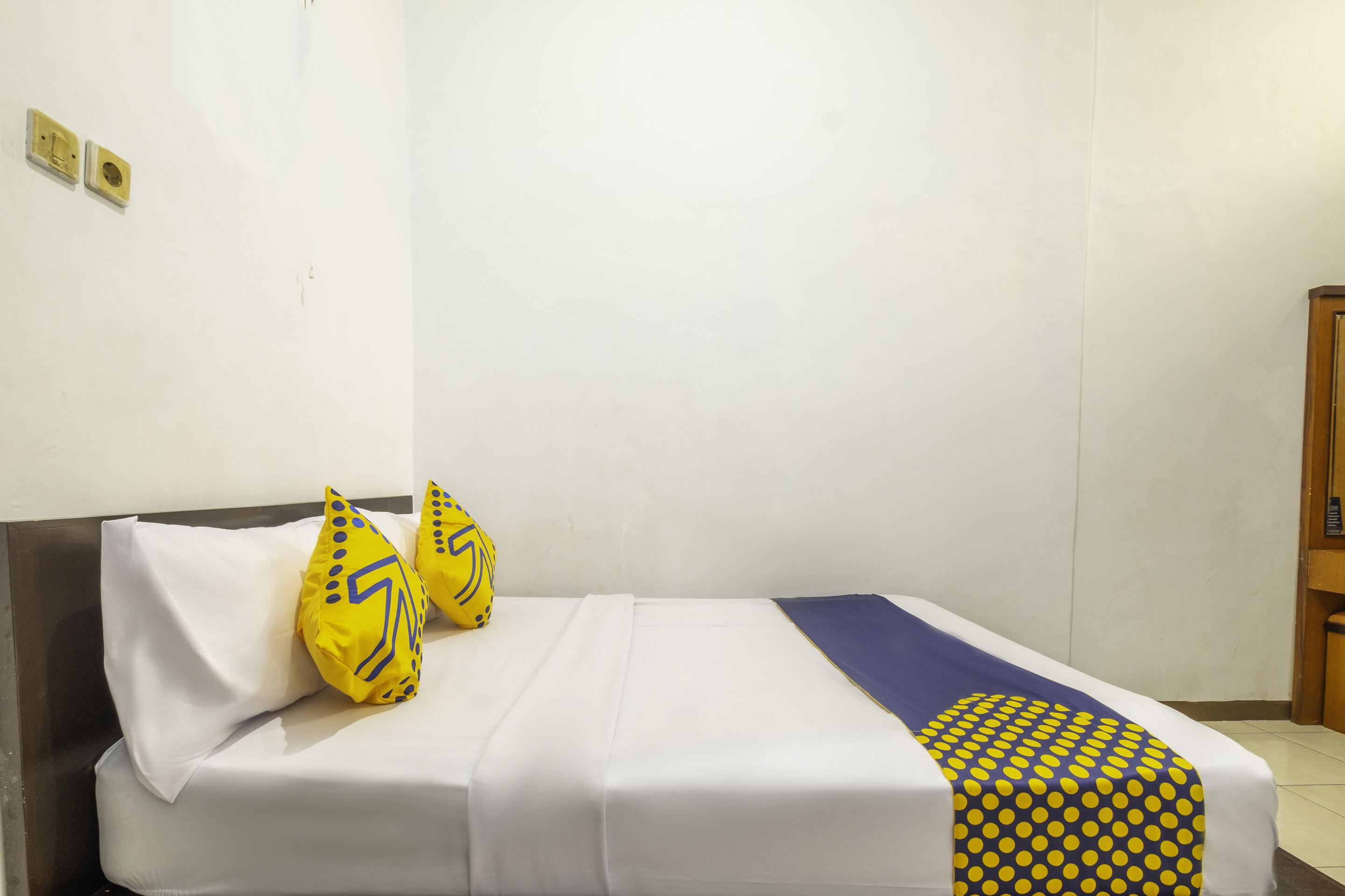 Spot On 2395 Hotel Aden 2 Syariah Tasikmalaya Eksteriør billede