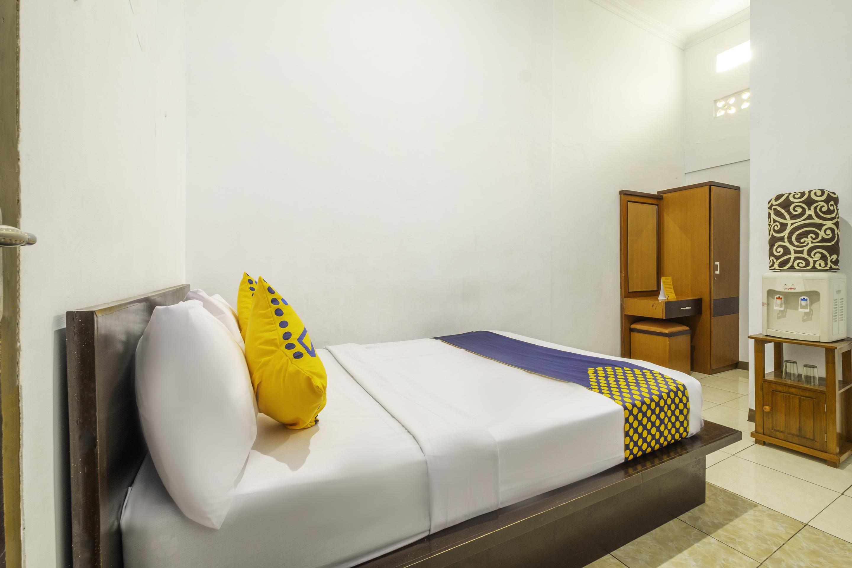Spot On 2395 Hotel Aden 2 Syariah Tasikmalaya Eksteriør billede