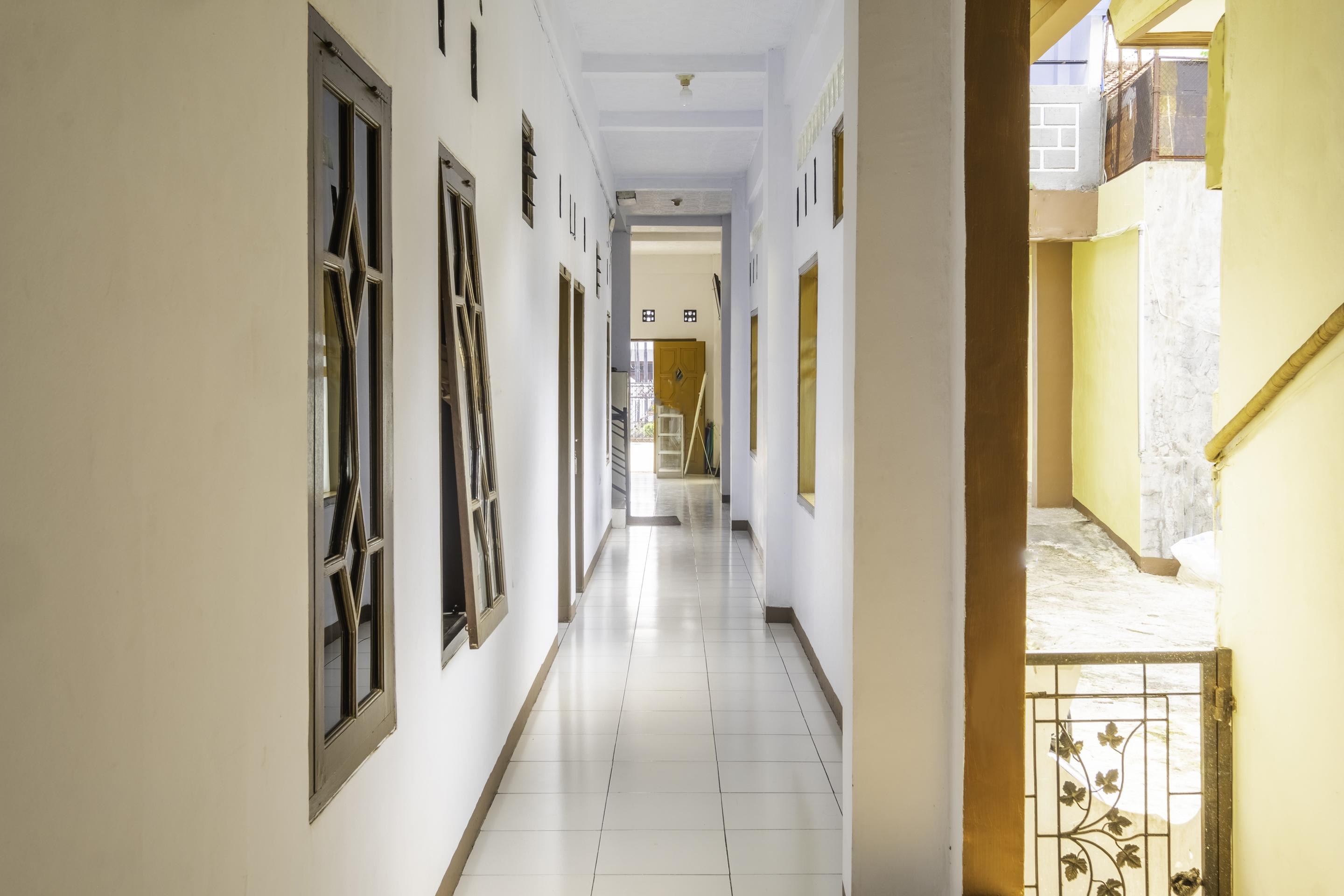 Spot On 2395 Hotel Aden 2 Syariah Tasikmalaya Eksteriør billede