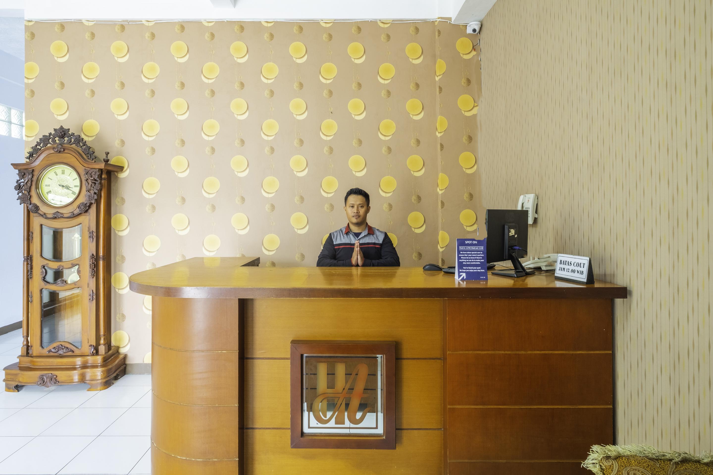 Spot On 2395 Hotel Aden 2 Syariah Tasikmalaya Eksteriør billede