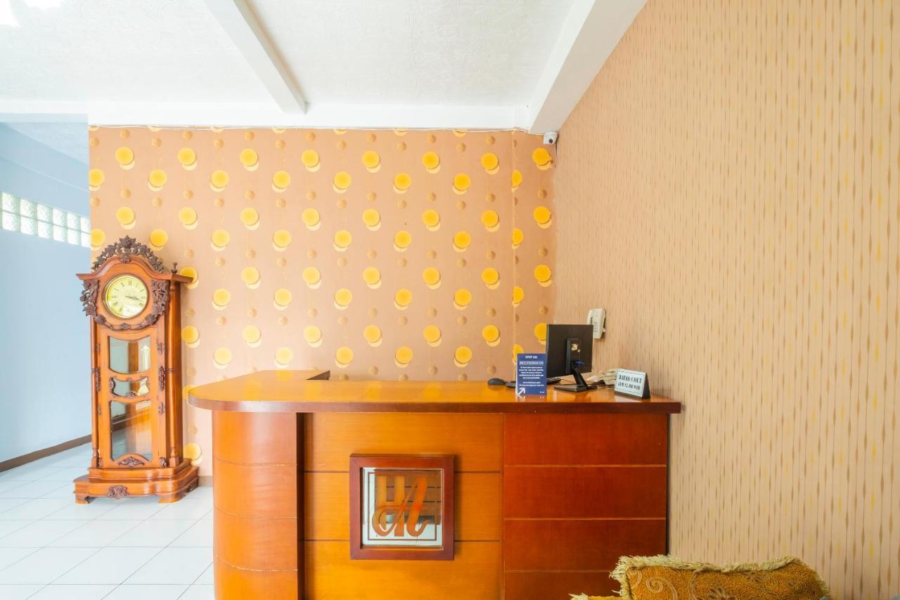 Spot On 2395 Hotel Aden 2 Syariah Tasikmalaya Eksteriør billede